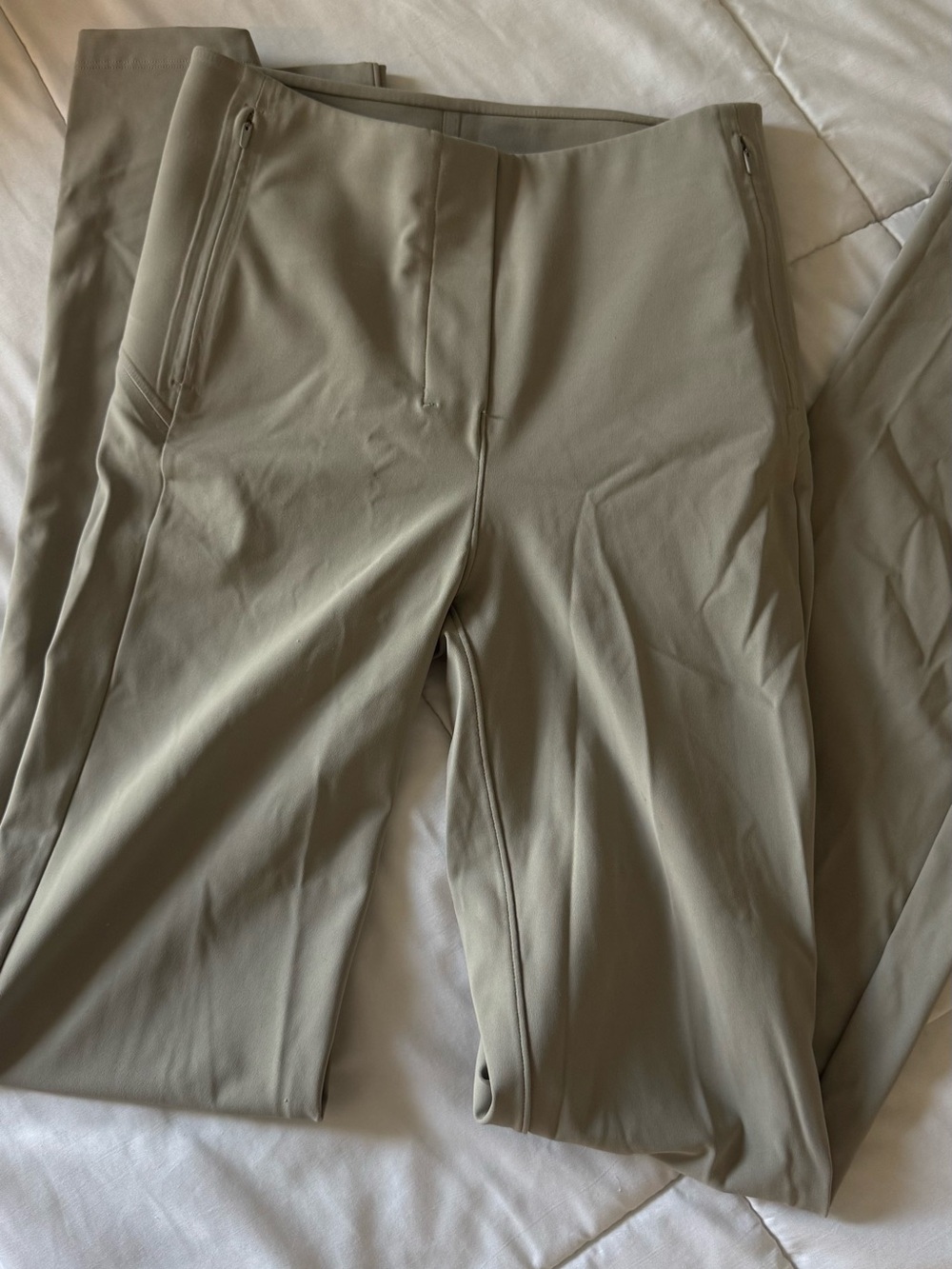Lululemon Smooth Fit Pull-On High-Rise Pant Regular size 4